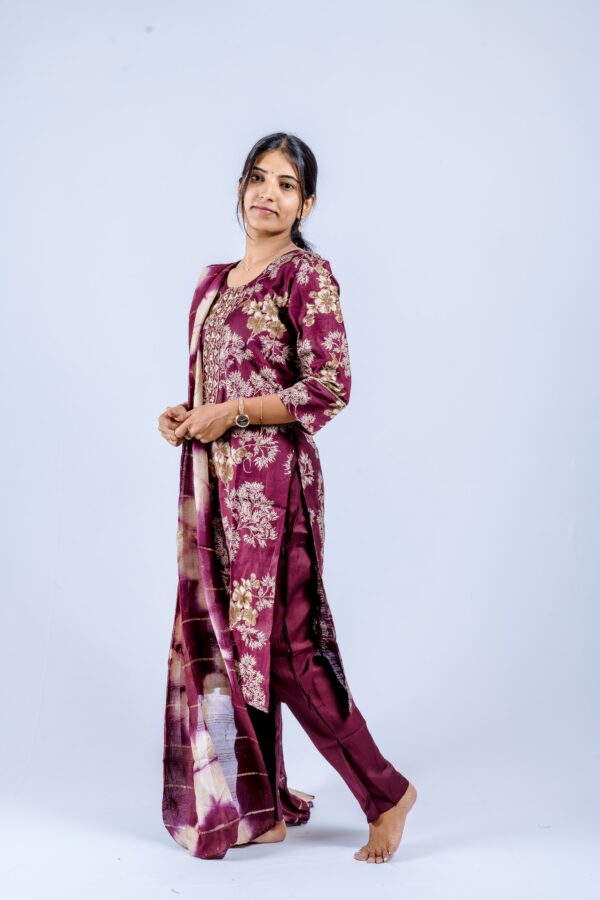 Maroon-Purple with Beige Floral Print & Tie-Dye - Image 3