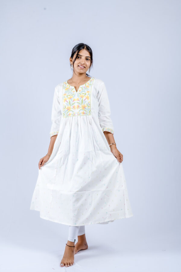 White Multicolor floral threadwork on the yoke - Image 6