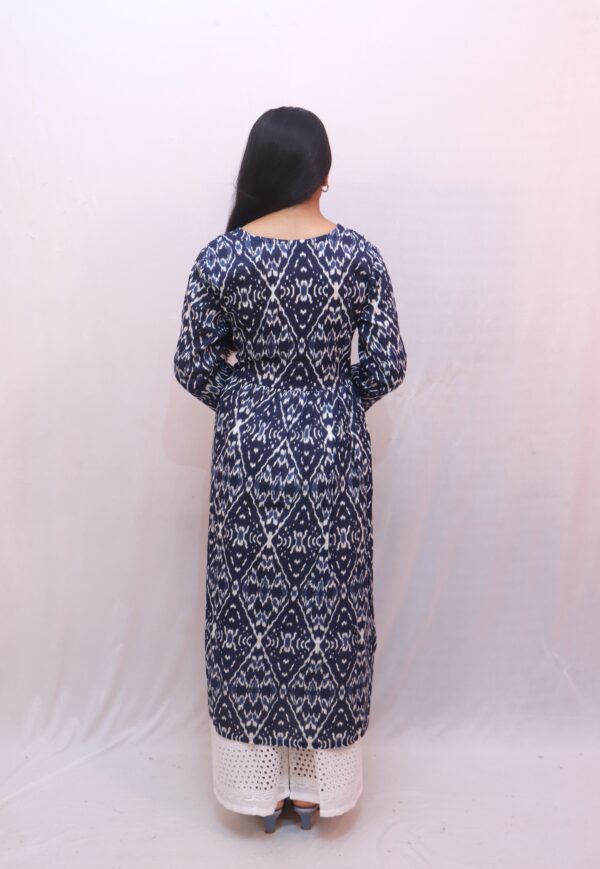 Blue Ikat Printed Cotton Dress. - Image 5