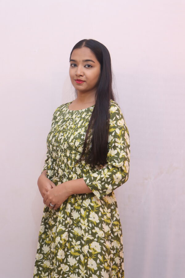 Olive green with white floral print - Image 4
