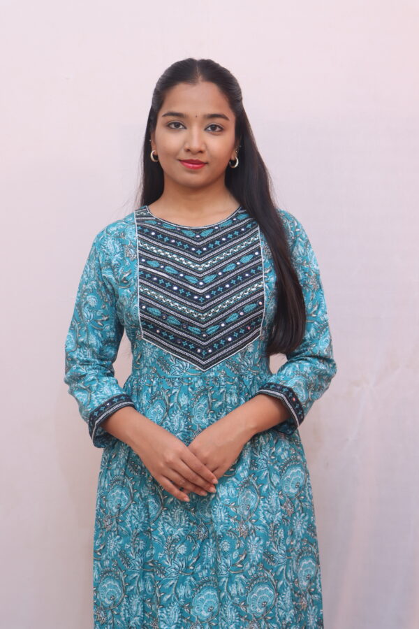 Teal Blue with Black & White detailing - Image 3