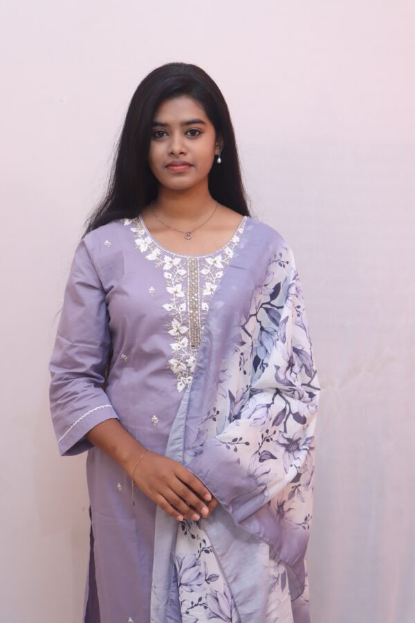 Lavender with white embroidery straight-cut suit set