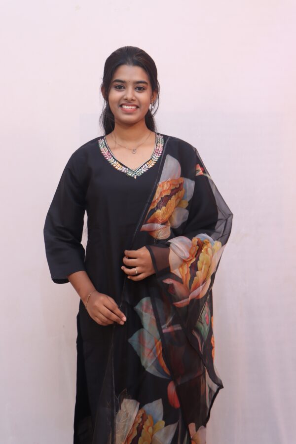 Black Floral Printed Suit Set with Dupatta a flattering V-neckline - Image 3