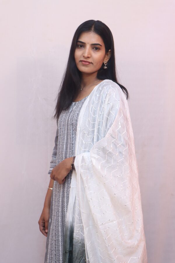 Grey Printed Kurta Set with White Pants & Ombre Dupatta - Image 7