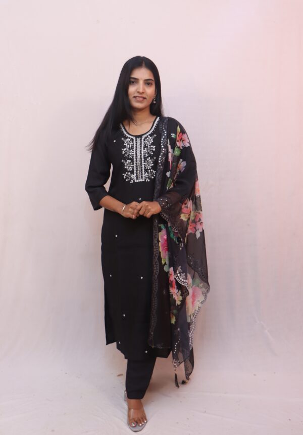 Black Embroidered Ethnic Kurta Set with Floral Dupatta - Image 2