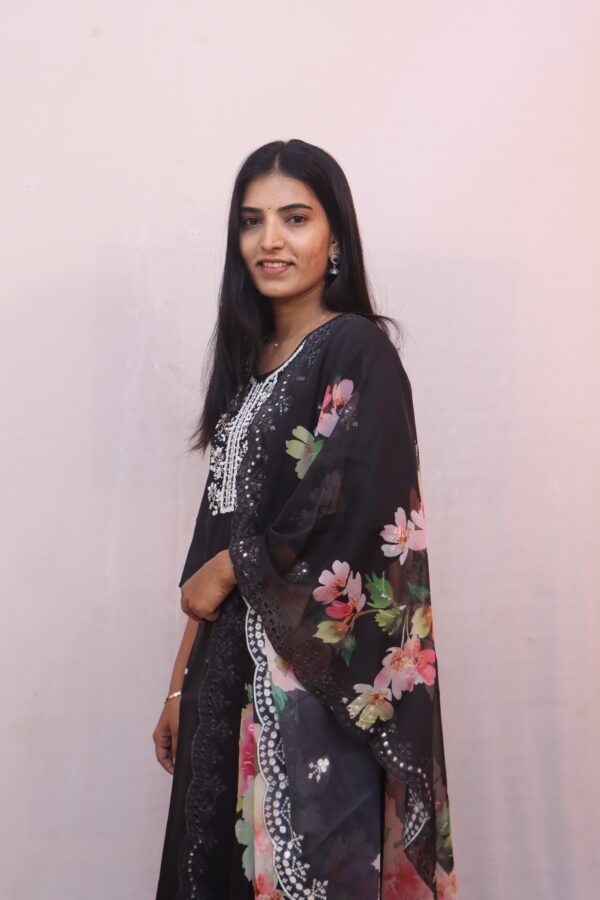 Black Embroidered Ethnic Kurta Set with Floral Dupatta