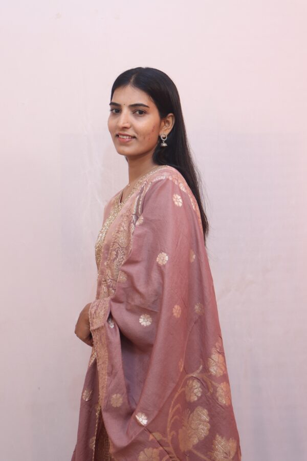 Mauve with Golden Accents sequin embroidery on the neckline - Image 3