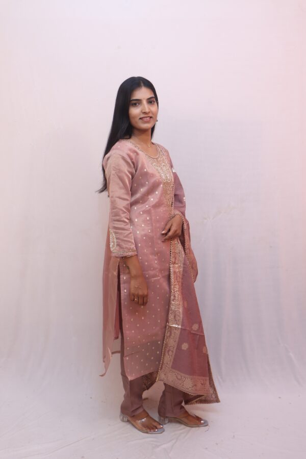 Mauve with Golden Accents sequin embroidery on the neckline - Image 4