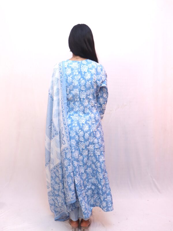 Light Blue Floral Printed Ethnic Suit Set - Image 7
